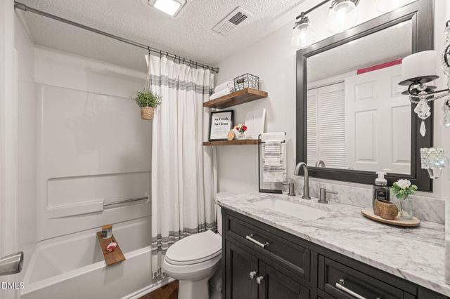 3706 Chimney Ridge Place Apt 108, Durham, NC 27713