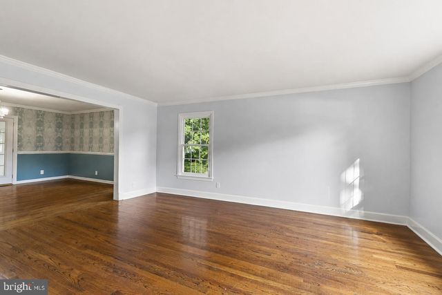 9090 PARK AVE, Manassas, VA 20110