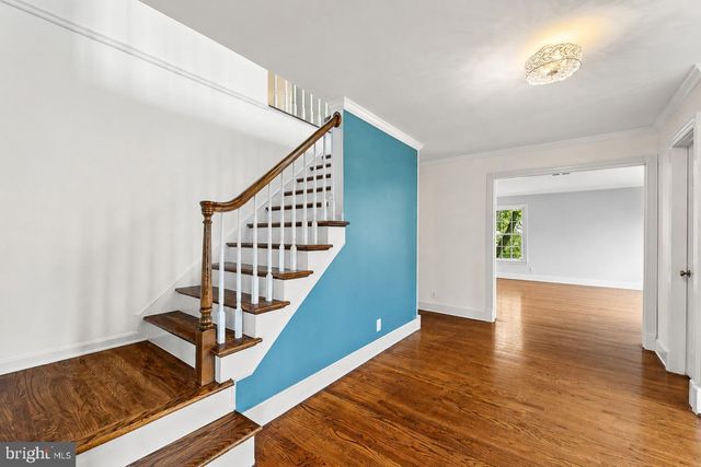 9090 PARK AVE, Manassas, VA 20110