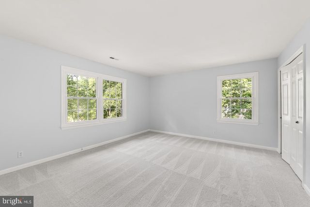 9090 PARK AVE, Manassas, VA 20110