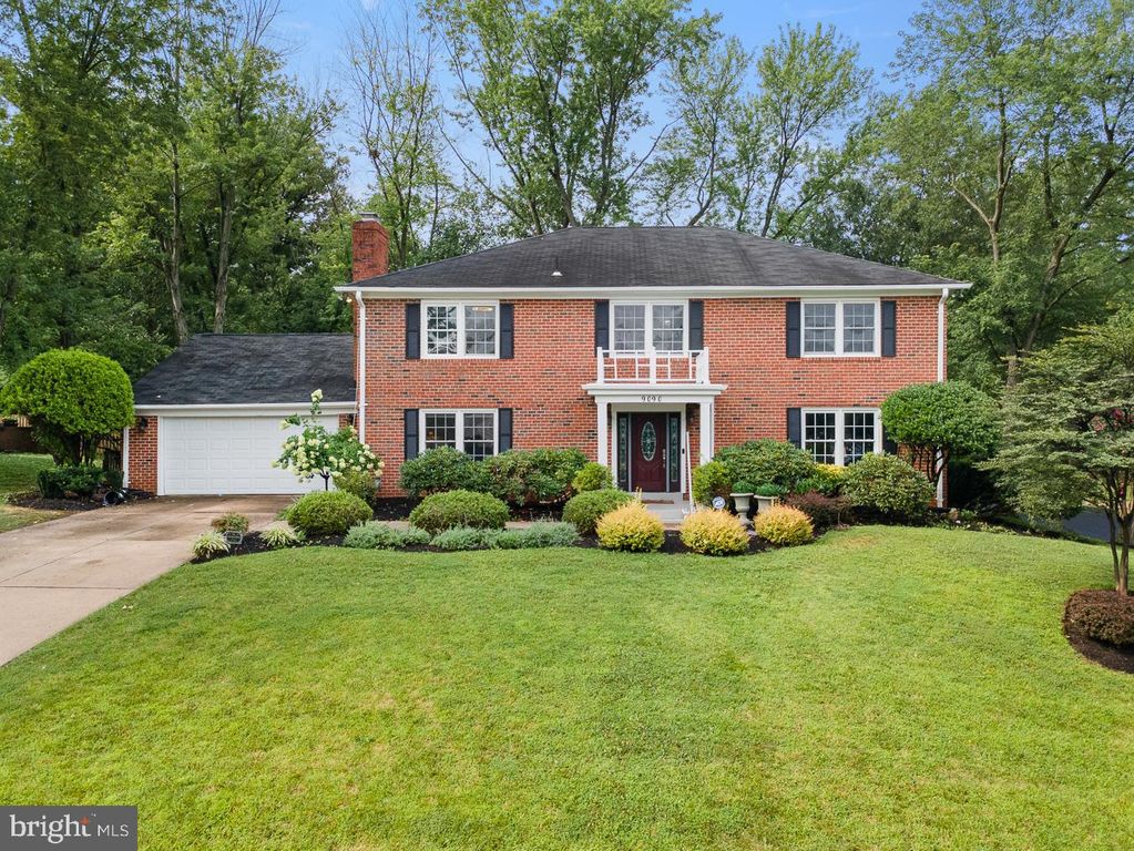 9090 PARK AVE, Manassas, VA 20110