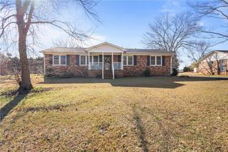 102 Charlton Circle, Easley, SC 29642