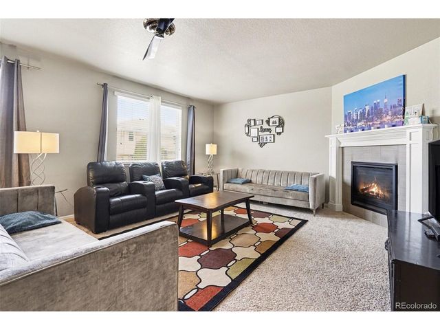 8835 Foxfire St, Firestone, CO 80504