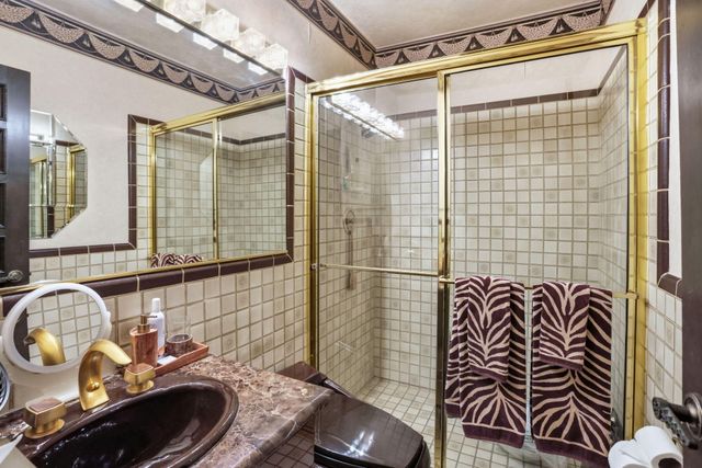 2850 NE 44th Street, Lighthouse Point, FL 33064