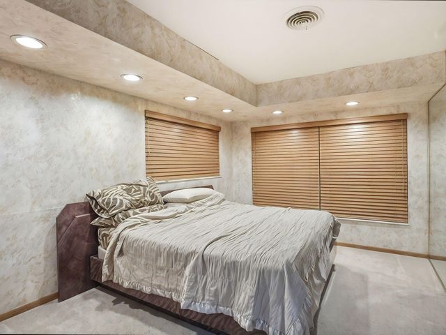 2850 NE 44th Street, Lighthouse Point, FL 33064