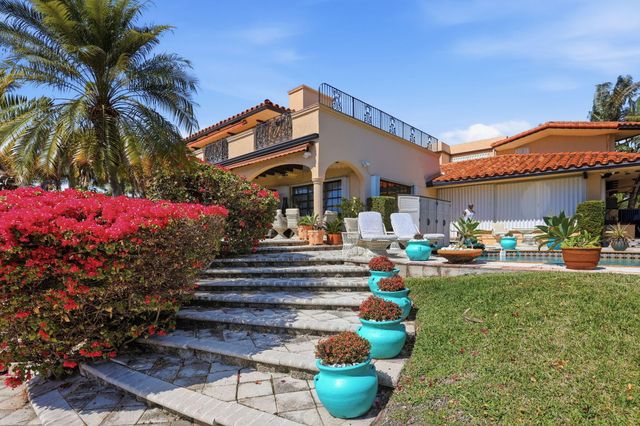 2850 NE 44th Street, Lighthouse Point, FL 33064