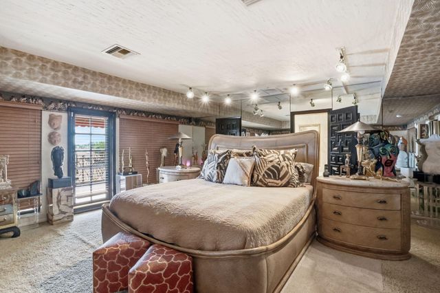 2850 NE 44th Street, Lighthouse Point, FL 33064