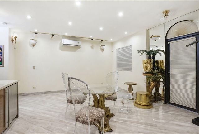 2850 NE 44th Street, Lighthouse Point, FL 33064