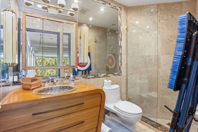 2850 NE 44th Street, Lighthouse Point, FL 33064