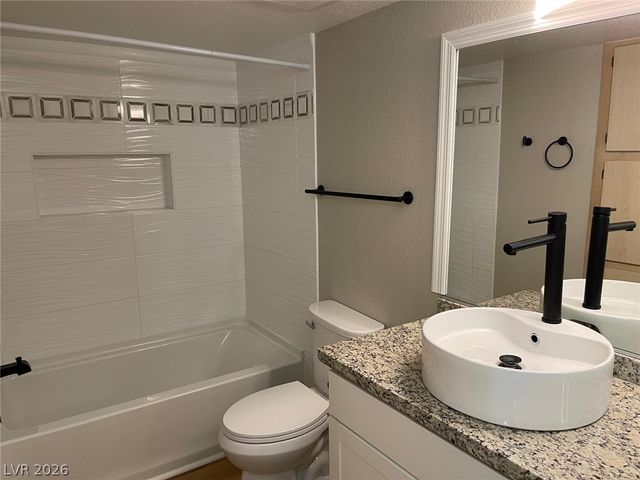 8101 West Flamingo Road 2131, Las Vegas, NV 89147