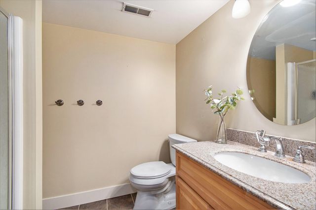 4656 Stonewood Court, Hudsonville, MI 49426