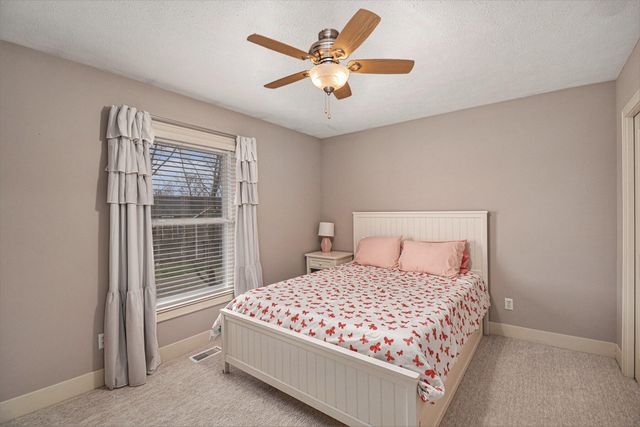 4656 Stonewood Court, Hudsonville, MI 49426