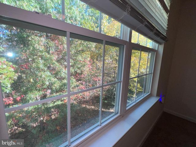 7817 STONEBRIAR DR, Glen Burnie, MD 21060