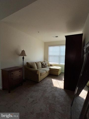 7817 STONEBRIAR DR, Glen Burnie, MD 21060