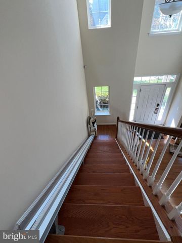 7817 STONEBRIAR DR, Glen Burnie, MD 21060