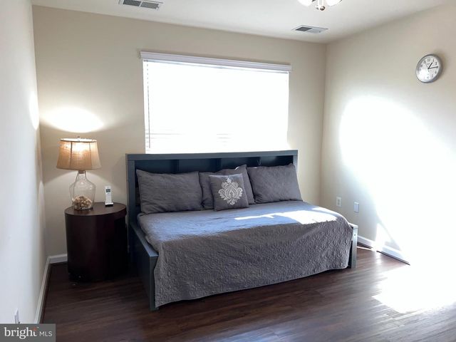 7817 STONEBRIAR DR, Glen Burnie, MD 21060