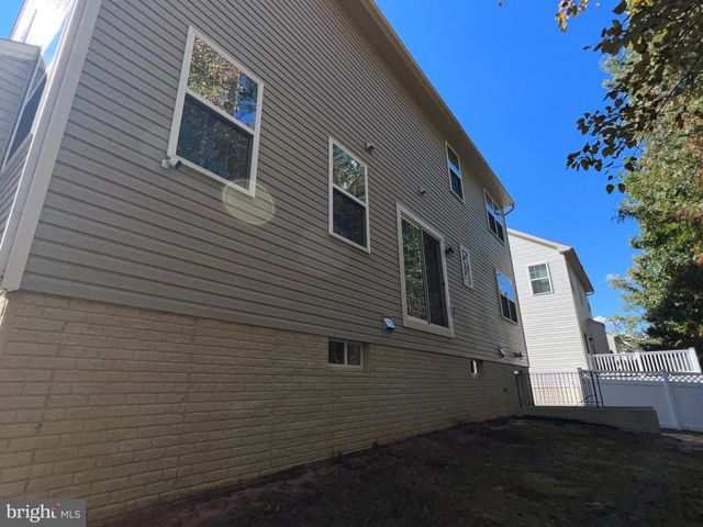 7817 STONEBRIAR DR, Glen Burnie, MD 21060