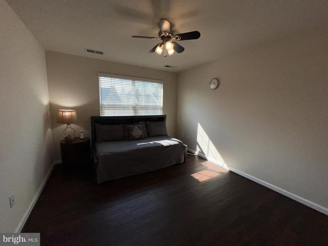 7817 STONEBRIAR DR, Glen Burnie, MD 21060