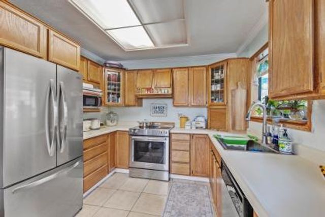 17959 Pesante Road, Salinas, CA 93907