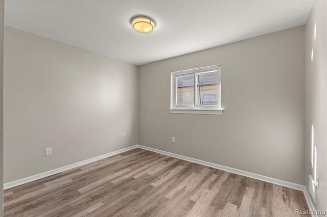 4638 Gertrude Street, Dearborn Heights, MI 48125
