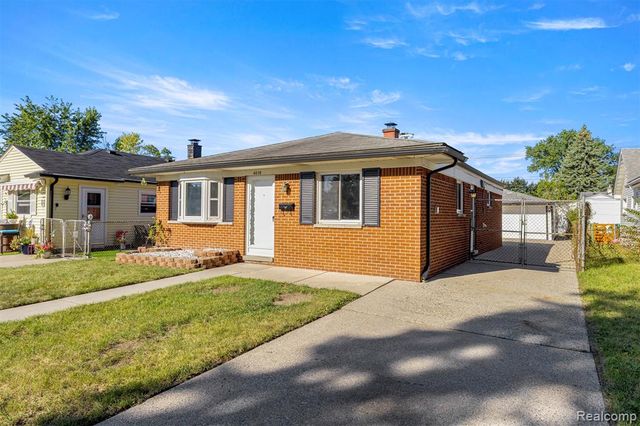 4638 Gertrude Street, Dearborn Heights, MI 48125
