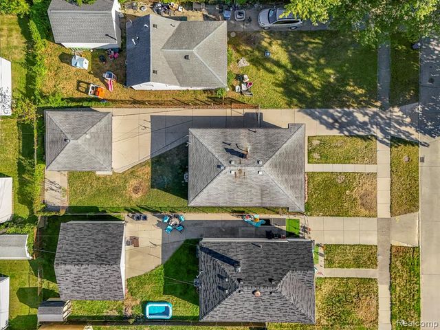 4638 Gertrude Street, Dearborn Heights, MI 48125