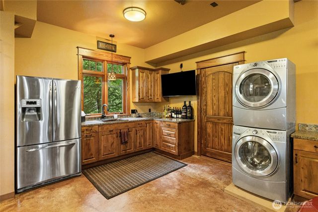 1990 Ruby King Loop, Cle Elum, WA 98922
