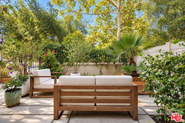 780 Tennis Club Lane, Thousand Oaks, CA 91360