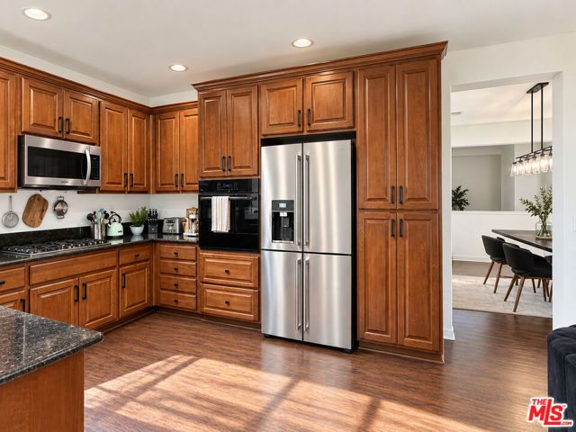 780 Tennis Club Lane, Thousand Oaks, CA 91360