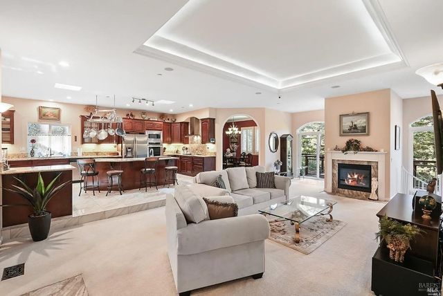 15047 Drake Rd, Guerneville, CA 95446