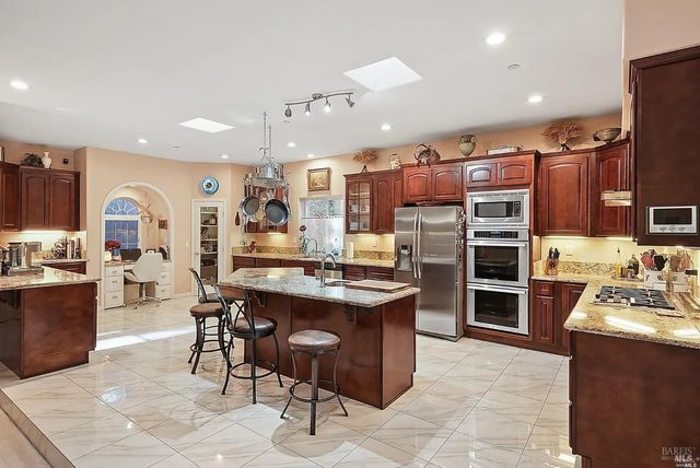 15047 Drake Rd, Guerneville, CA 95446