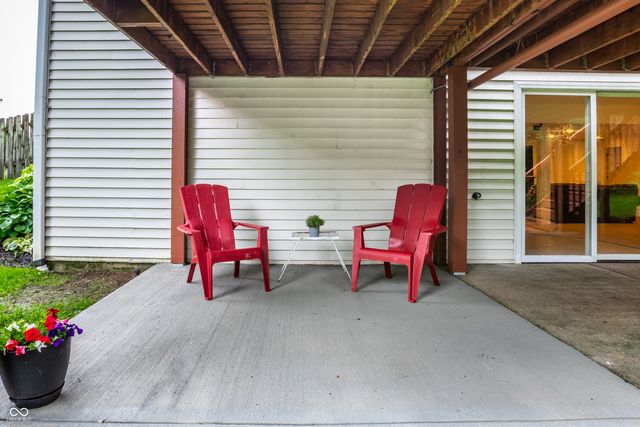 9160 Stratton Court, Fishers, IN 46037