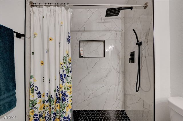 2125 Hallston Street, Las Vegas, NV 89134