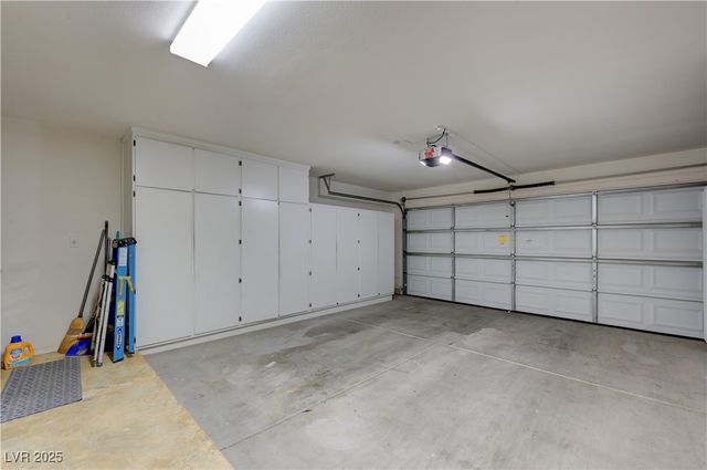 2125 Hallston Street, Las Vegas, NV 89134