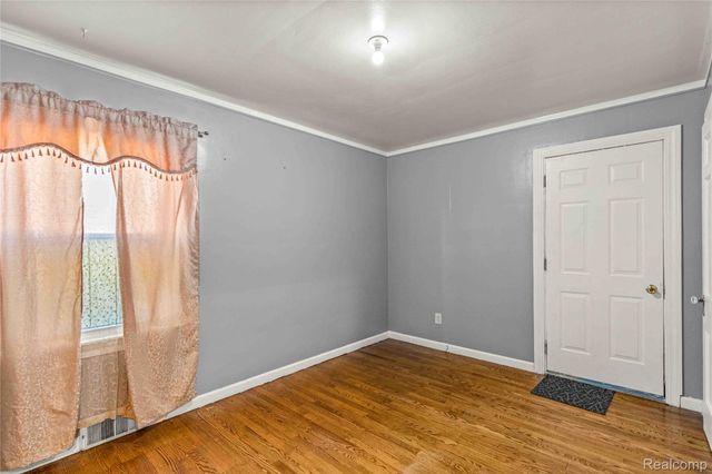 7642 Normile Street, Dearborn, MI 48126