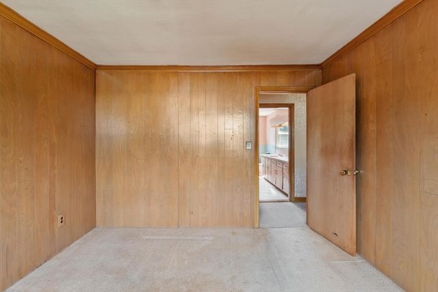 370 Albion St, Wakefield, MA 01880