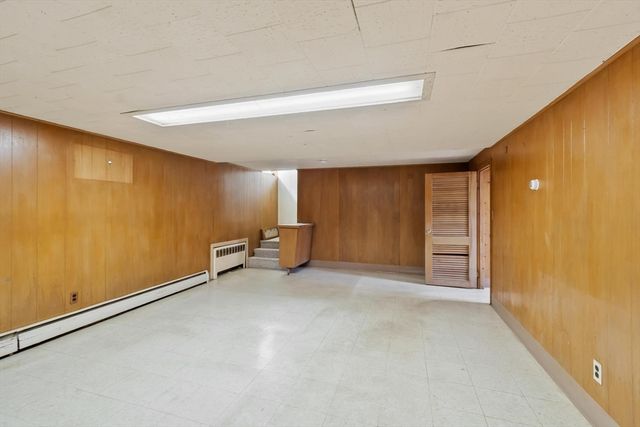 370 Albion St, Wakefield, MA 01880