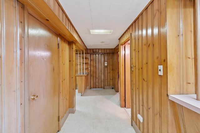 370 Albion St, Wakefield, MA 01880