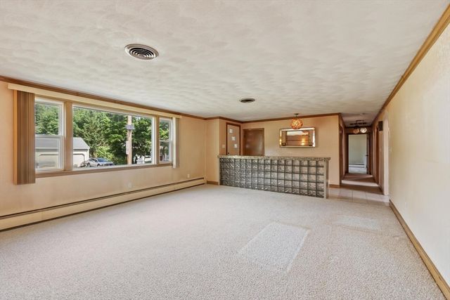 370 Albion St, Wakefield, MA 01880