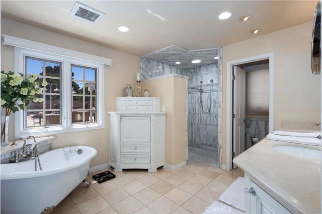 1320 Foxenwood Drive, Santa Maria, CA 93455