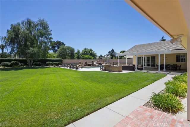 1320 Foxenwood Drive, Santa Maria, CA 93455
