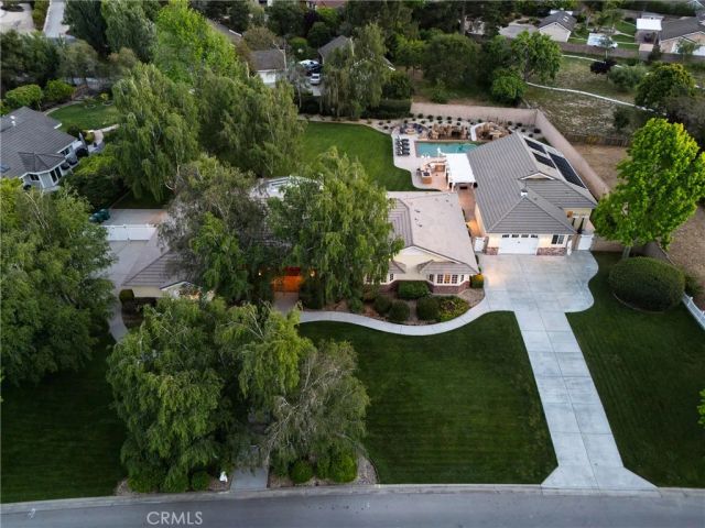 1320 Foxenwood Drive, Santa Maria, CA 93455