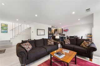 11744 Moorpark F, Studio City, CA 91604