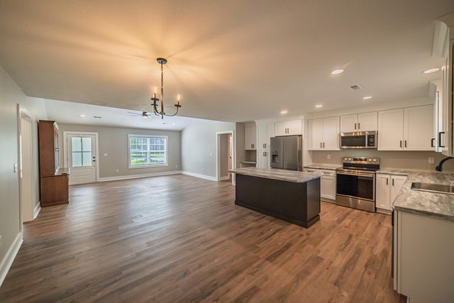 1915 Evelyn Drive, Paducah, KY 42003