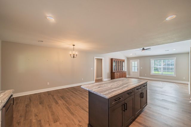 1915 Evelyn Drive, Paducah, KY 42003