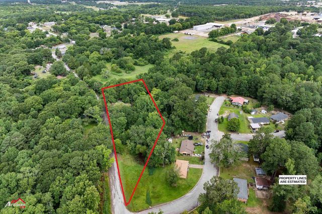 200 Jenkins St, Henderson, TX 75652