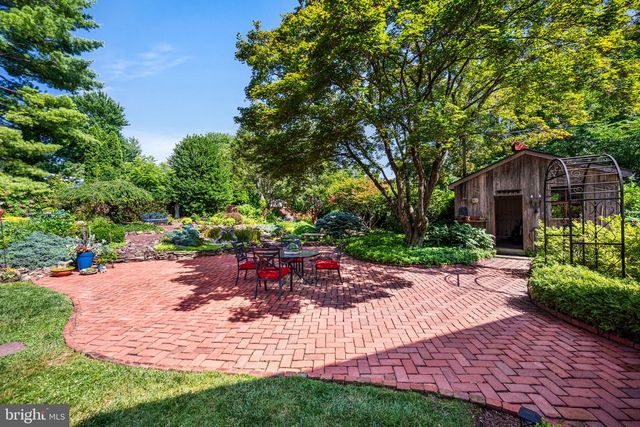41 S FORGE MANOR DR, Phoenixville, PA 19460