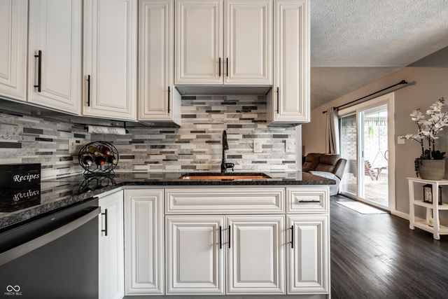 6907 E County Road 825 S, Mooresville, IN 46158