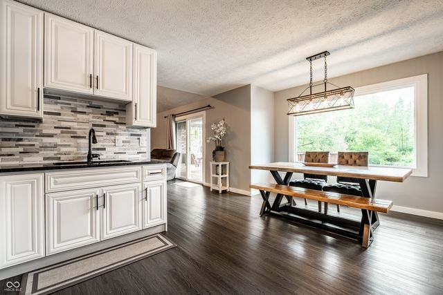 6907 E County Road 825 S, Mooresville, IN 46158
