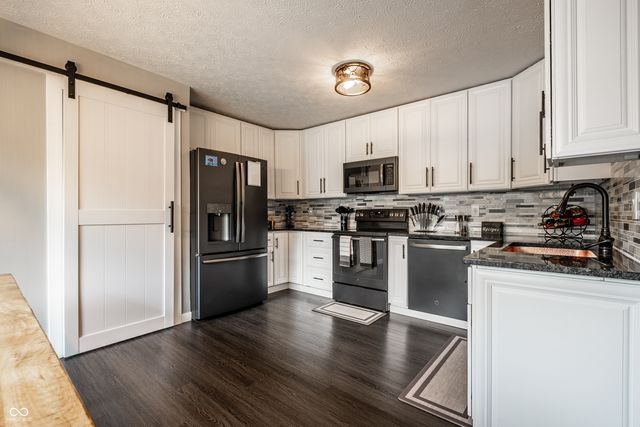 6907 E County Road 825 S, Mooresville, IN 46158